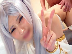 コスさぽ。ヲタオヂ9P乱交 アイドル級パイパン素人レイヤーsakuraを ゴムなし1000本子宮ノックでワカラセ連続中出し調教　サンプル画像16